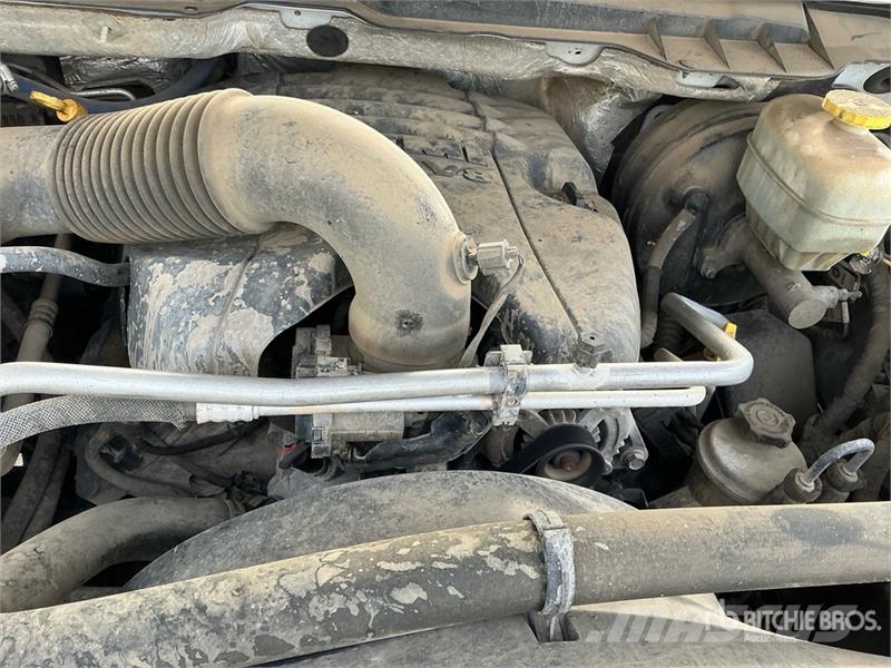RAM 2500 Tradesman 4x4 Crew Cab Pickup Ostalo