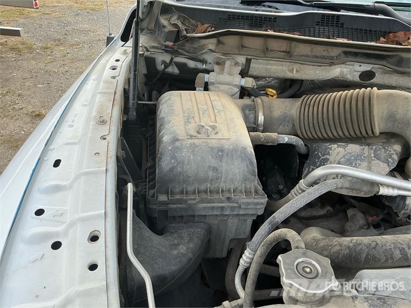 RAM 2500 Tradesman 4x4 Crew Cab Pickup Ostalo