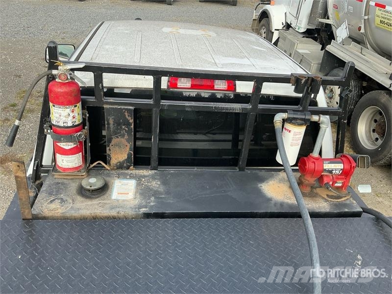 RAM 2500 Tradesman 4x4 Crew Cab Pickup Ostalo