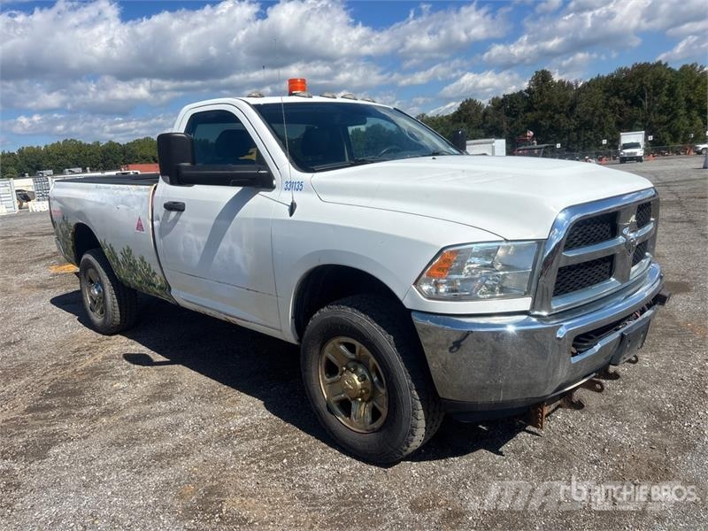 RAM 3500 4x4 Pickup Otros