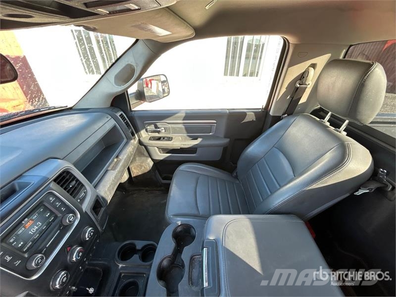 RAM 3500 4x4 Pickup Drugi