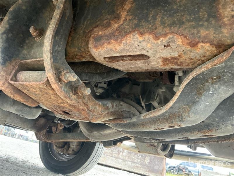 RAM 4500 4x4 Crew Cab Cab and Chassis Cabines