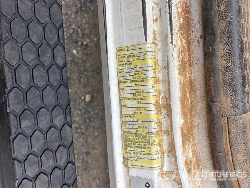 RAM 5500 Furgonetas caja abierta