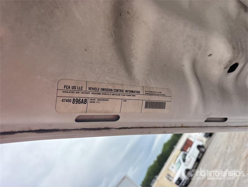 RAM 5500 Furgonetas caja abierta