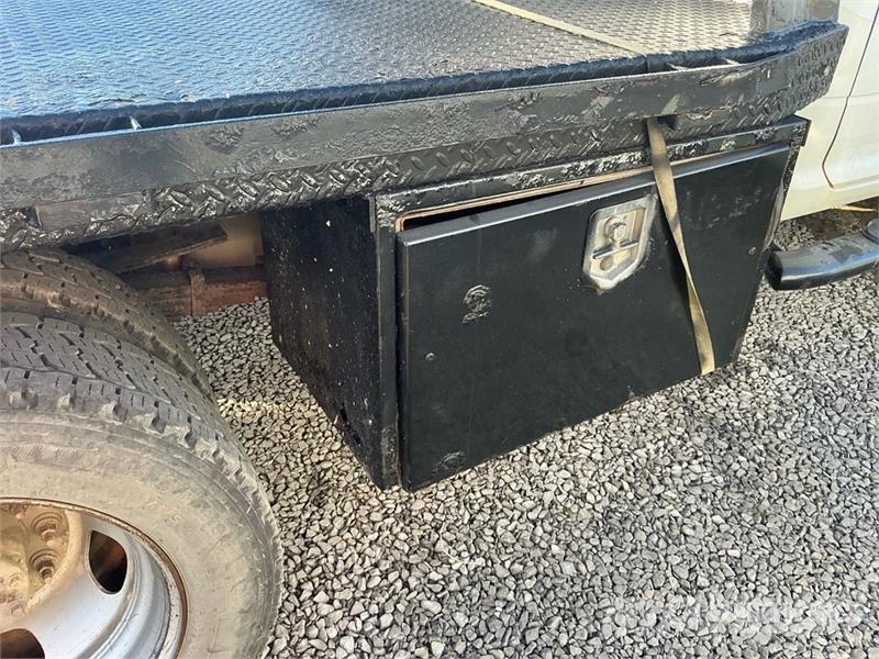 RAM 5500 Caminhões de mesa/dropside