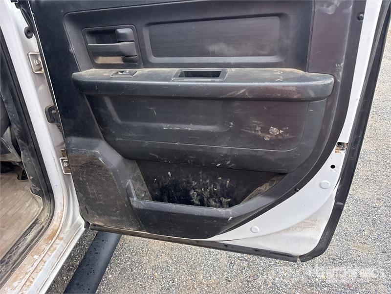 RAM 5500 Furgonetas caja abierta