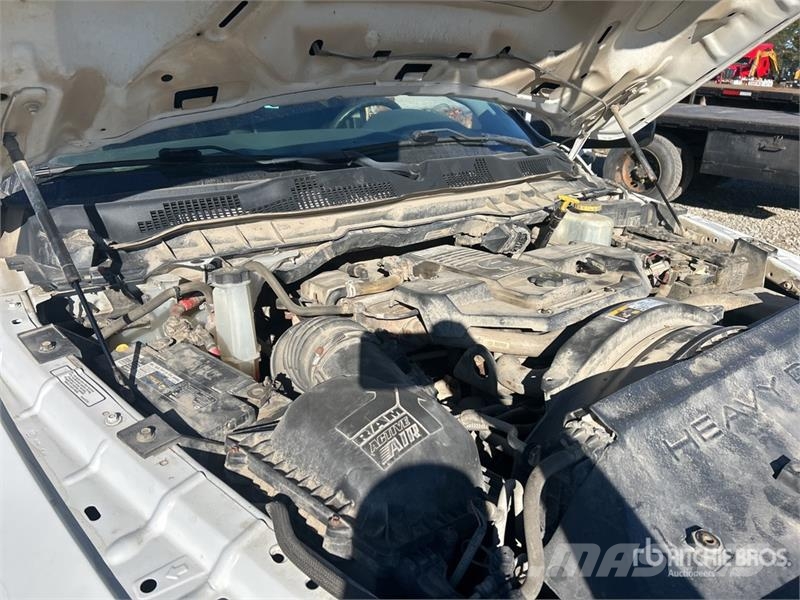 RAM 5500 4x4 Crew Cab Pickup (Inoperable) 其他
