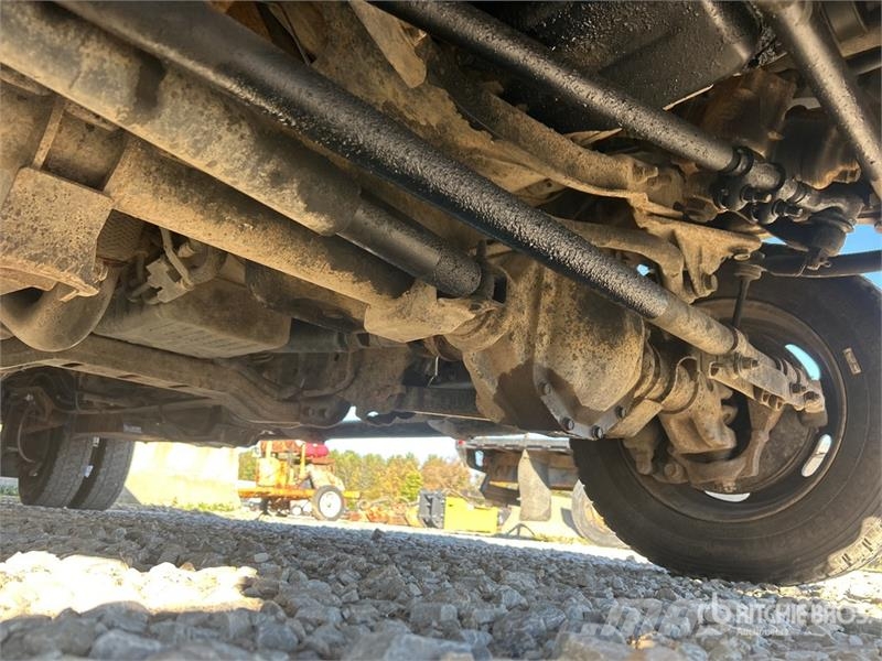 RAM 5500 4x4 Crew Cab Pickup (Inoperable) 其他