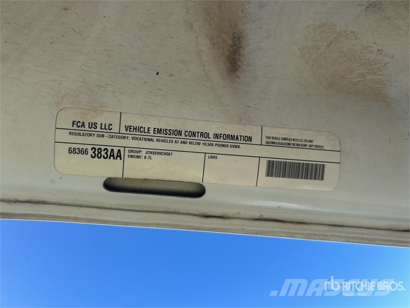 RAM 5500 4x4 Crew Cab Pickup (Inoperable) 其他