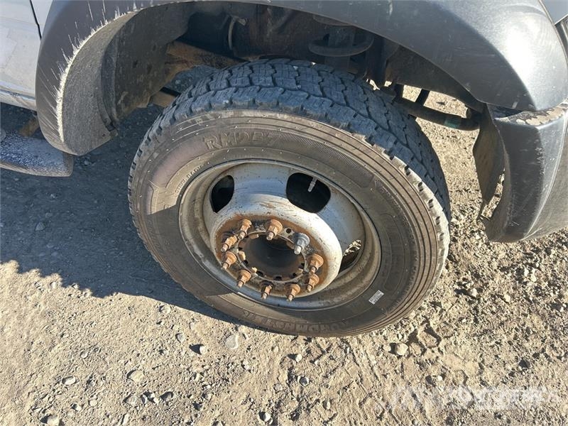 RAM 5500 4x4 Crew Cab Pickup (Inoperable) 其他