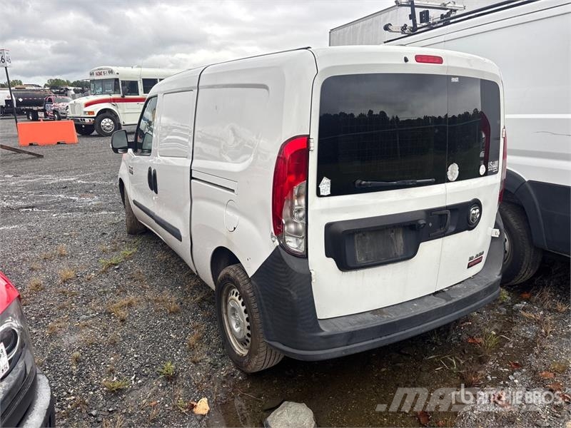 RAM ProMaster 1500 Cargo Van Preču pārvadāšanas furgoni