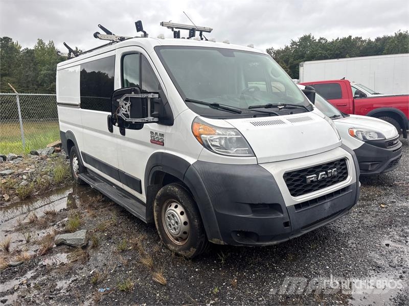 RAM ProMaster 1500 Cargo Van Preču pārvadāšanas furgoni