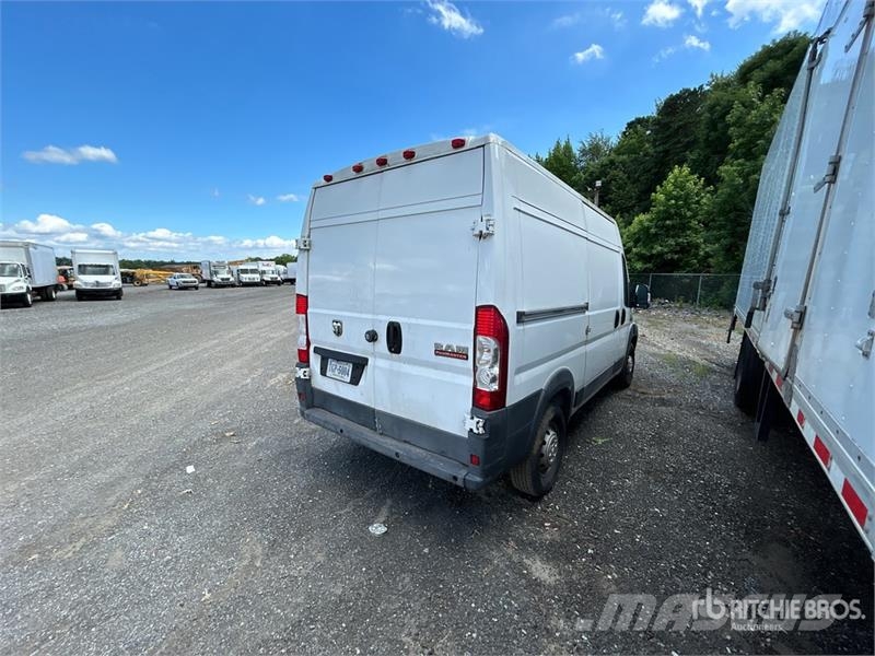 RAM Promaster 1500 Cargo Van (Inoperable) Gesloten bedrijfswagens