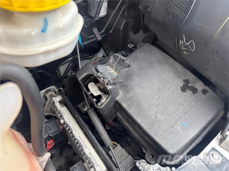 RAM ProMaster 1500 Cargo Van Preču pārvadāšanas furgoni