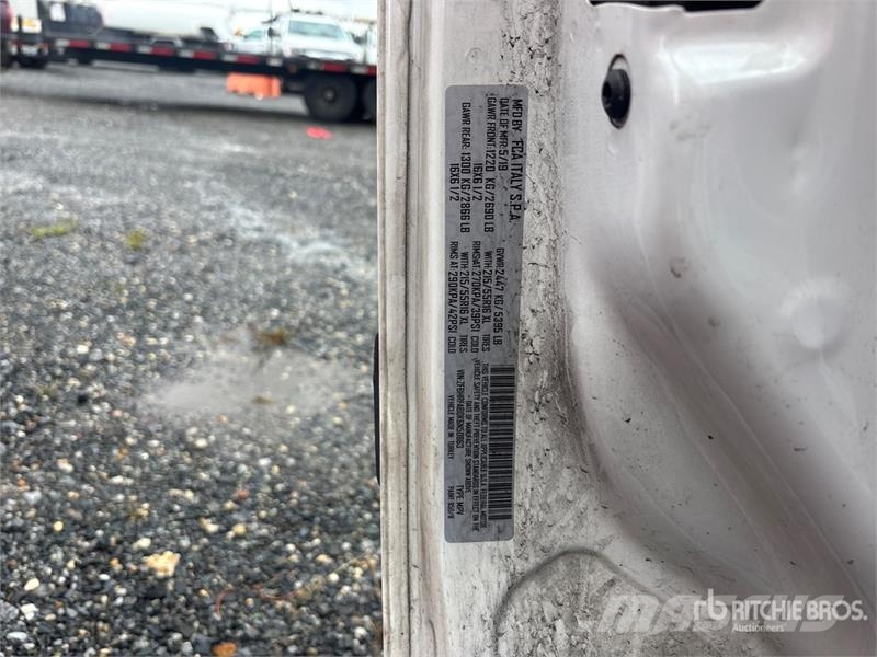 RAM ProMaster 1500 Cargo Van Preču pārvadāšanas furgoni