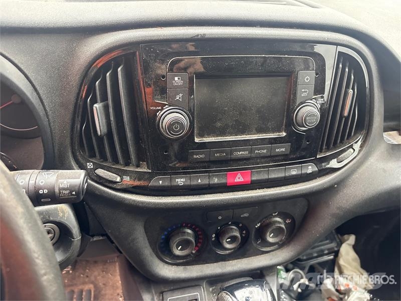RAM ProMaster 1500 Cargo Van Preču pārvadāšanas furgoni