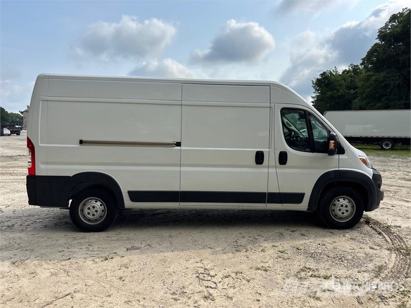 RAM Promaster 2500 Cargo Van (Inoperable) Gesloten bedrijfswagens