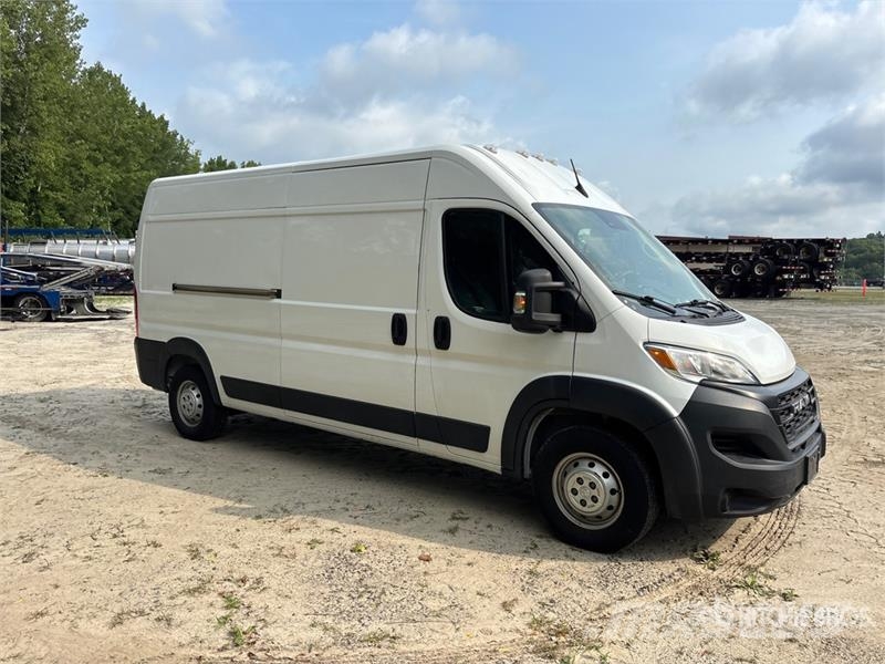 RAM Promaster 2500 Cargo Van (Inoperable) Gesloten bedrijfswagens