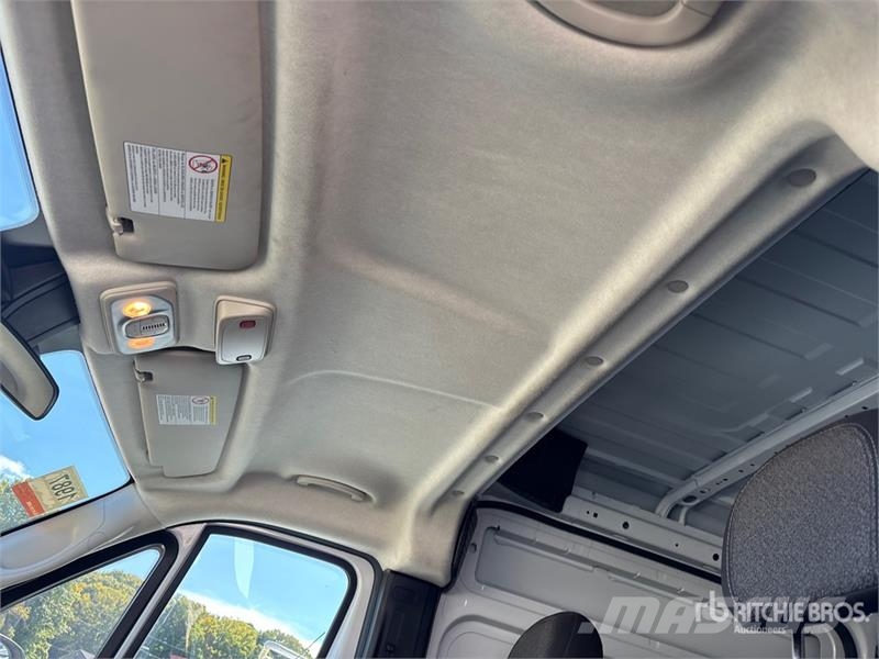RAM Promaster 2500 Cargo Van (Inoperable) Gesloten bedrijfswagens