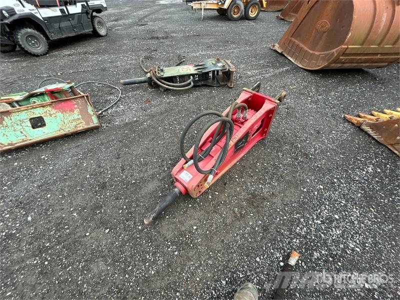 Rammer SX-26 74 in Hydraulic Breaker Martelos / Rompedores