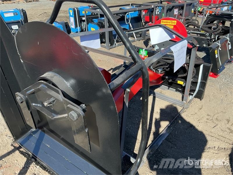 Raytree RABC44 44 in Articulating Skid Steer Brush Gezogene und selbstfahrende Mäher