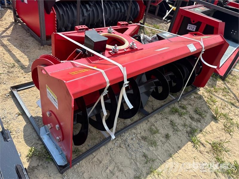  Raytree RHSB72 72 in Skid Steer Snowblower (Unused Snøfresere