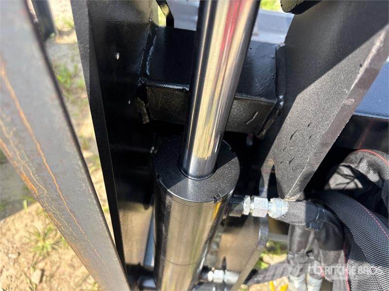 Raytree RPRB72 72 in 6 IN 1 Power Rake Bucket (Unu Other components