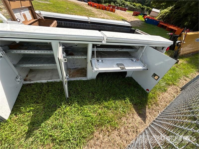Reading CS132DCA333020 Utility Truck Body 박스 바디