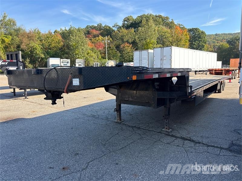 Roadclipper 15040 lb 51 ft T/A Gooseneck Equipment Trailer Трейлери колесного транспортного засобу