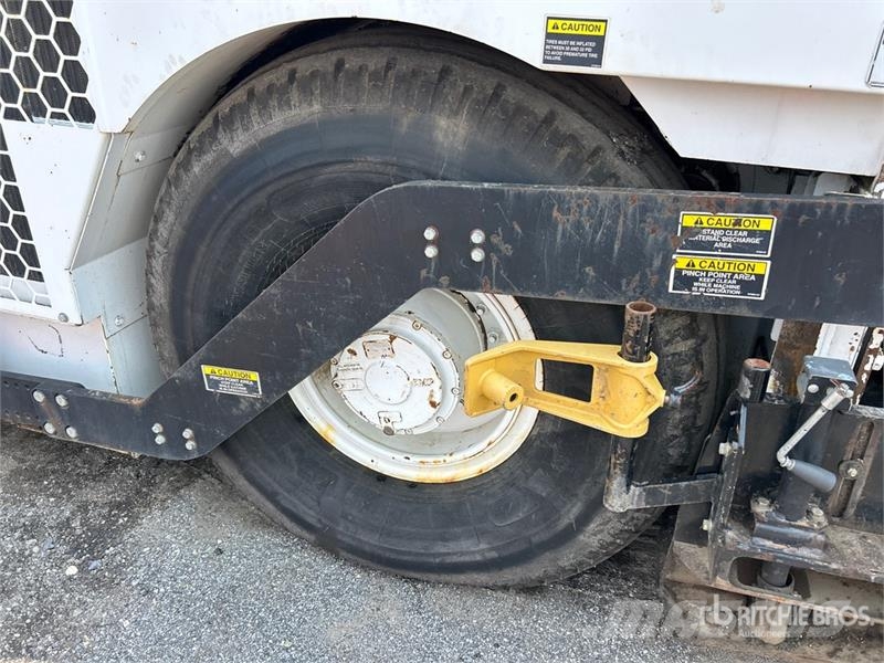 Roadtec RP-170E Wheel Asphalt Paver Asfaltni finišeri