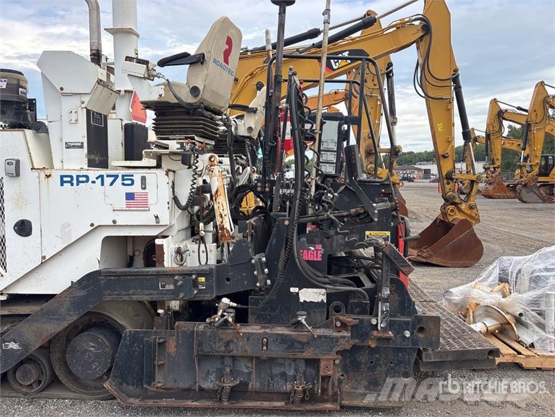Roadtec RP-175 Track Asphalt Paver معدات السفلتة