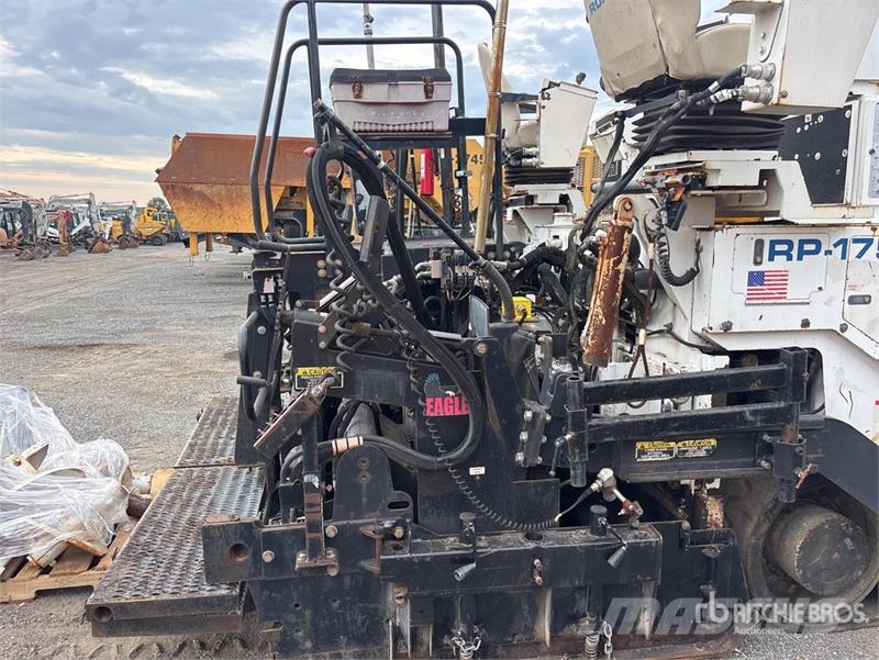 Roadtec RP-175 Track Asphalt Paver معدات السفلتة