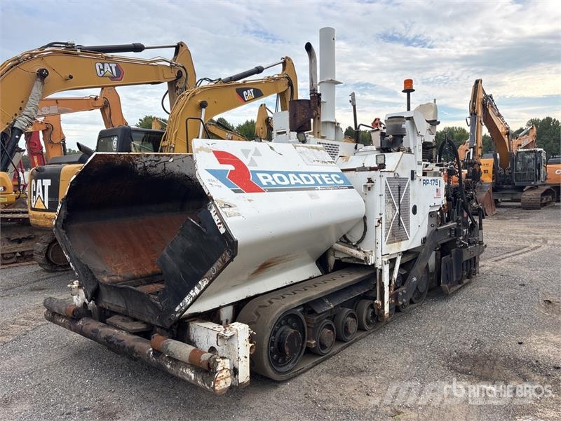 Roadtec RP-175 Track Asphalt Paver معدات السفلتة