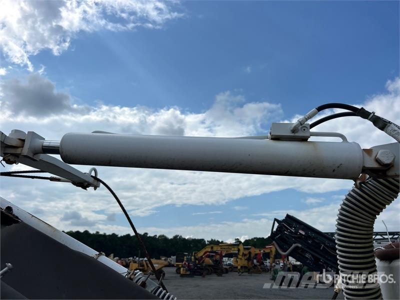 Roadtec RX600e-4 Tracked Cold Planer ماكينات الكشط البارد للأسفلت