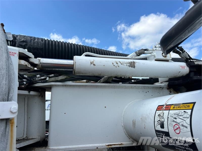 Roadtec RX600e-4 Tracked Cold Planer ماكينات الكشط البارد للأسفلت
