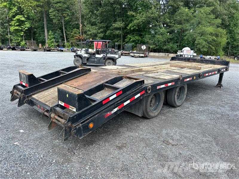 Rogers 24 ft T/A Equipment Trailer Oprijwagen