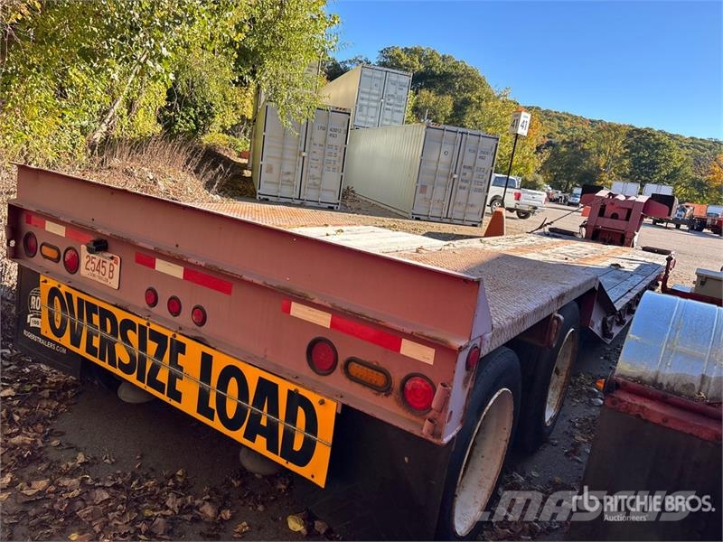 Rogers T/A Lowboy Trailer Zemie treileri