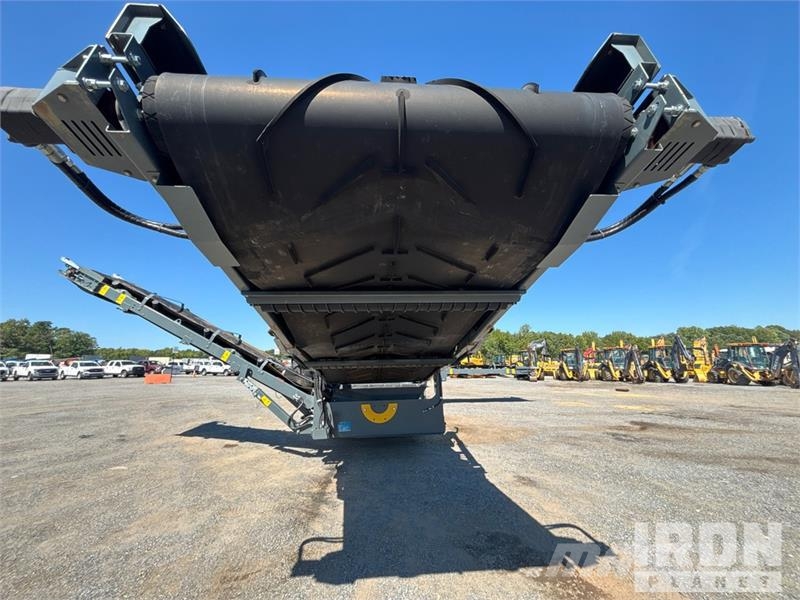 Rubble Master HS11000M Tracked Screen Plant (Unused) غرابيل