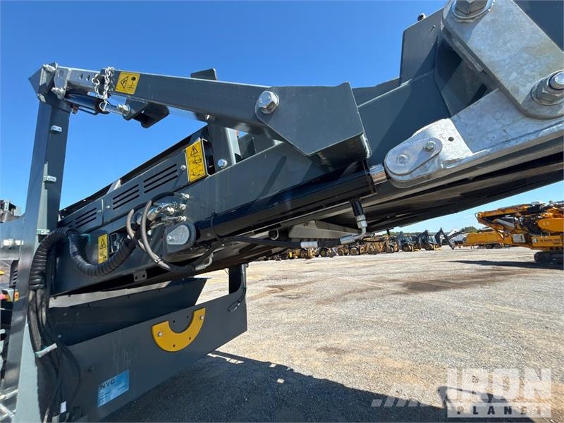Rubble Master HS11000M Tracked Screen Plant (Unused) غرابيل