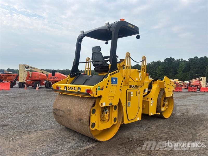 Sakai SW774 Double Drum Roller Οδοστρωτήρες διπλού κυλίνδρου