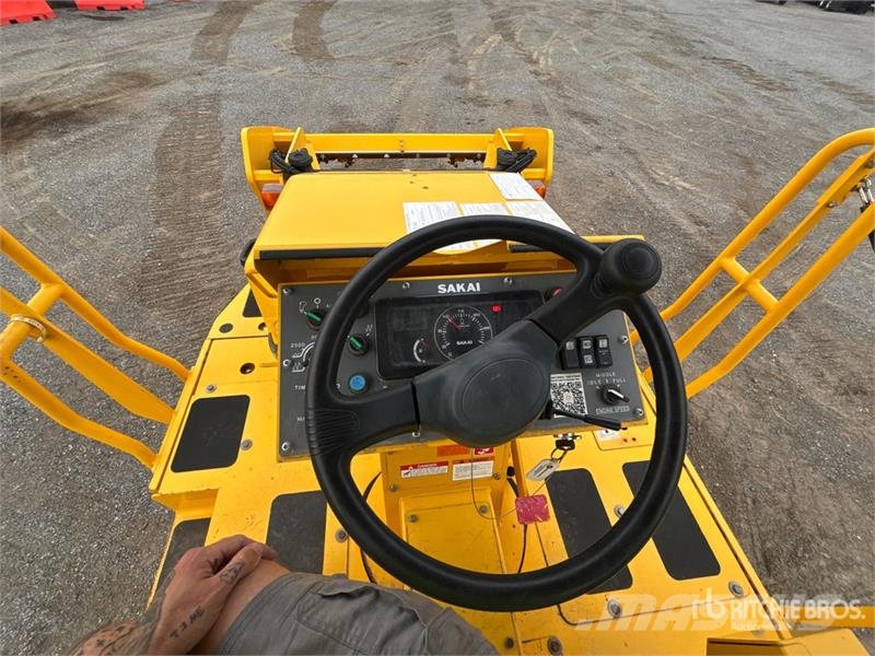 Sakai SW774 Double Drum Roller Οδοστρωτήρες διπλού κυλίνδρου