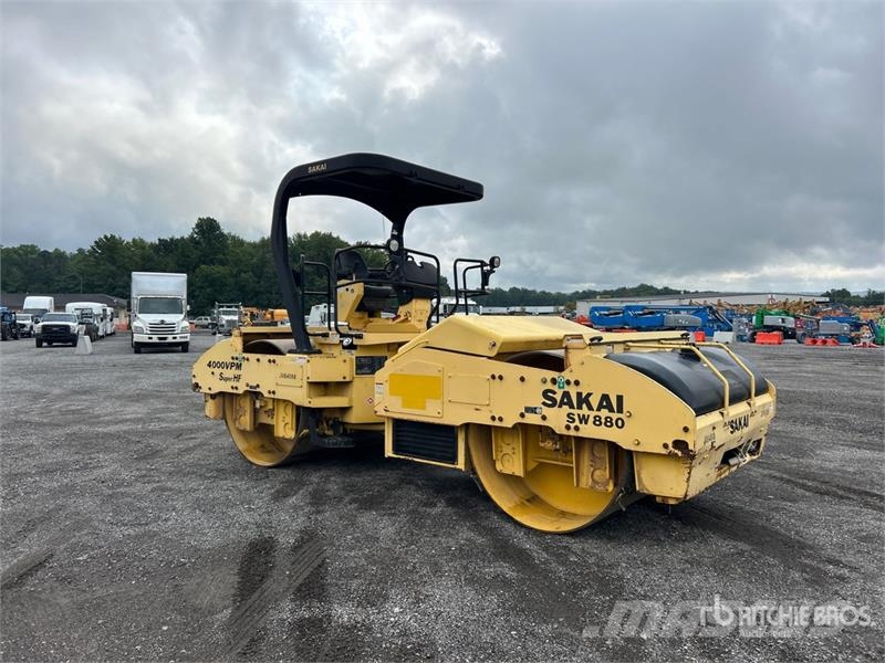 Sakai SW880 Double Drum Roller Çift tamburlu silindirler