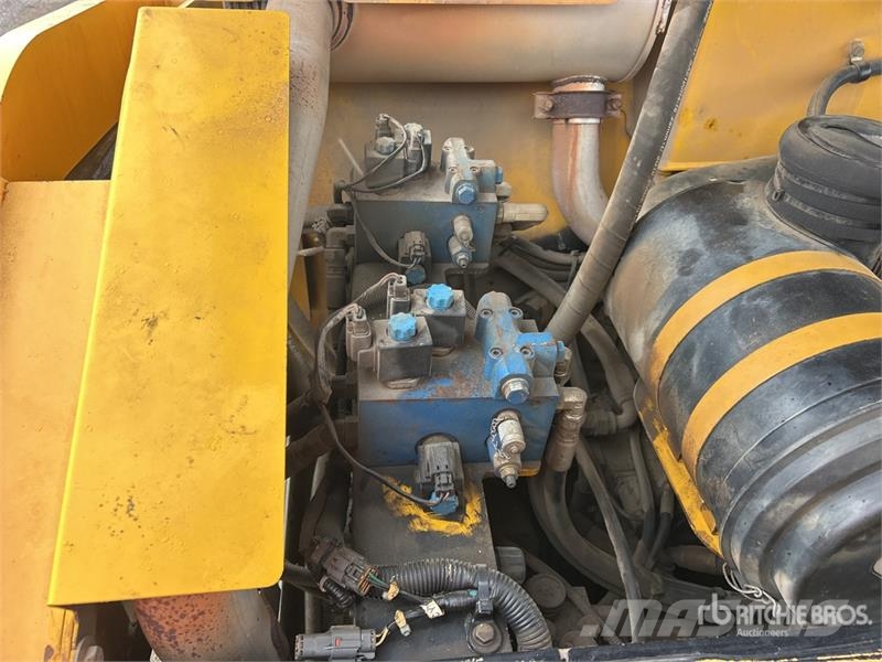 Sakai SW880 Double Drum Roller Çift tamburlu silindirler