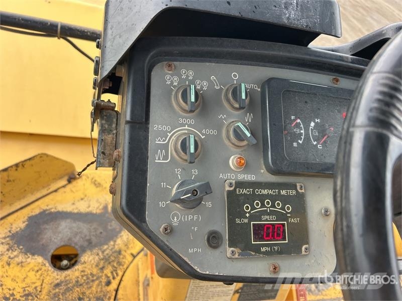 Sakai SW880 Double Drum Roller Çift tamburlu silindirler