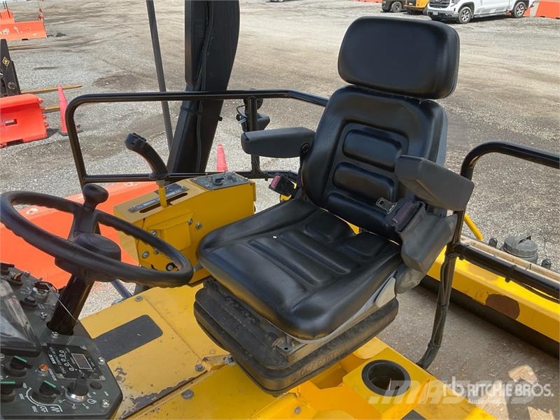 Sakai SW884 Double Drum Roller Οδοστρωτήρες διπλού κυλίνδρου