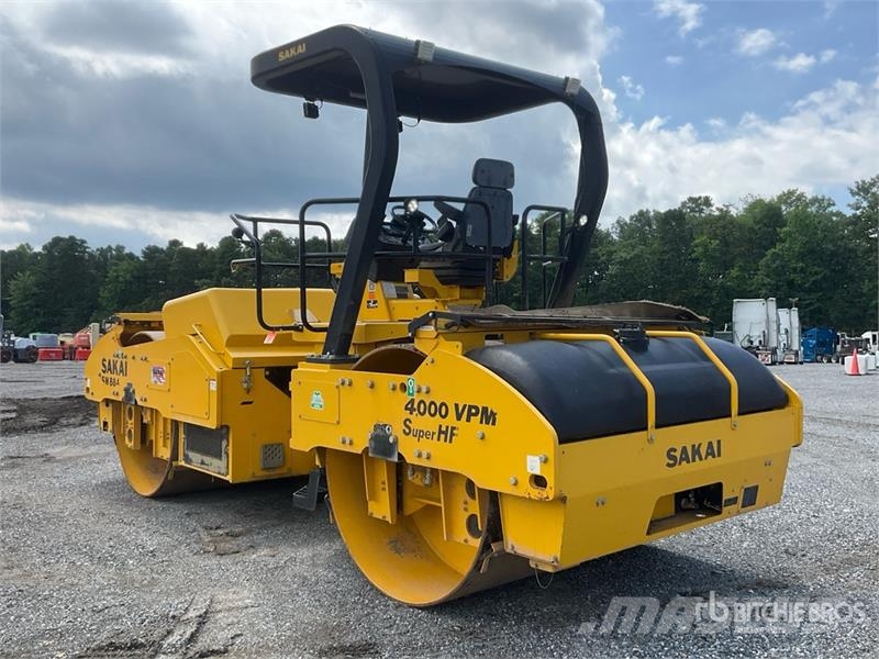 Sakai SW884 Double Drum Roller Οδοστρωτήρες διπλού κυλίνδρου