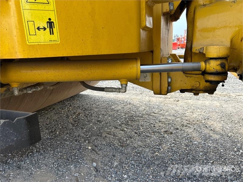 Sakai SW884 Double Drum Roller Οδοστρωτήρες διπλού κυλίνδρου