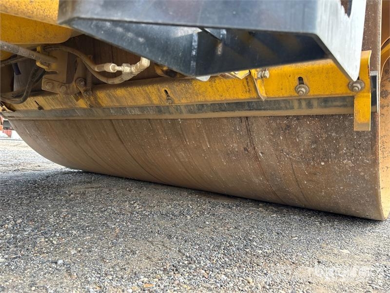 Sakai SW884 Double Drum Roller Οδοστρωτήρες διπλού κυλίνδρου