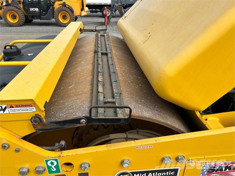 Sakai SW884 Double Drum Roller Οδοστρωτήρες διπλού κυλίνδρου