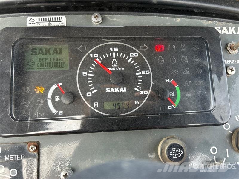 Sakai SW884 Double Drum Roller Οδοστρωτήρες διπλού κυλίνδρου